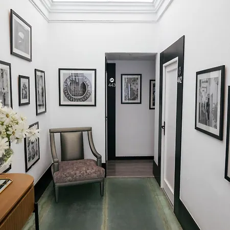 Отель Hotel Sevilla 2*