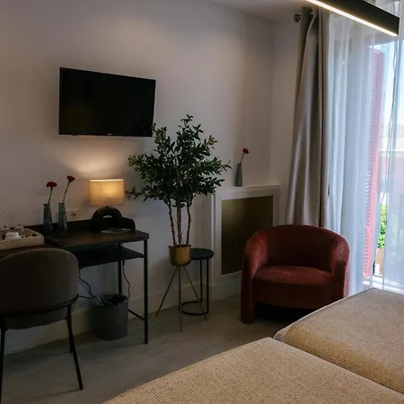 Hotel Sevilla Отель 2*