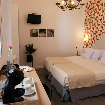 Отель Hotel Sevilla
