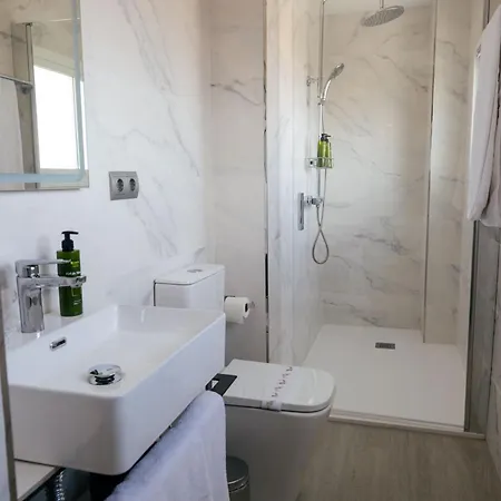 Отель Hotel Sevilla 2*
