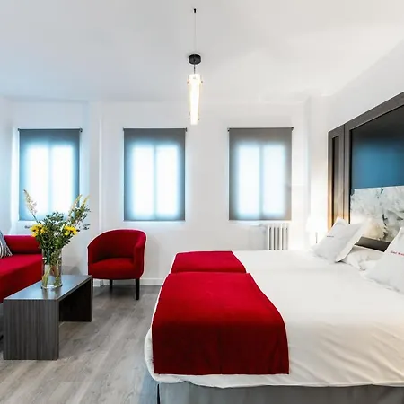 فندق Hotel Sevilla 2*