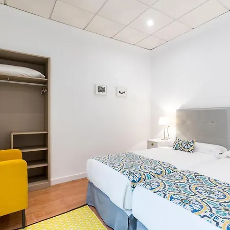 فندق Hotel Sevilla 2*