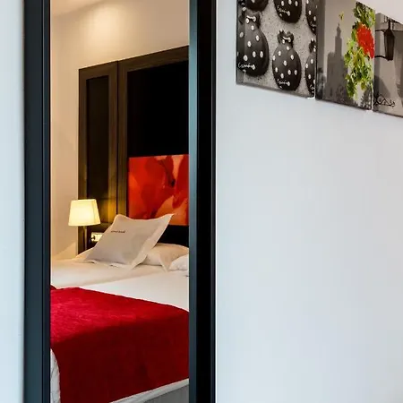 فندق Hotel Sevilla
