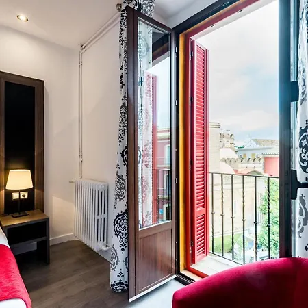 فندق Hotel Sevilla 2*