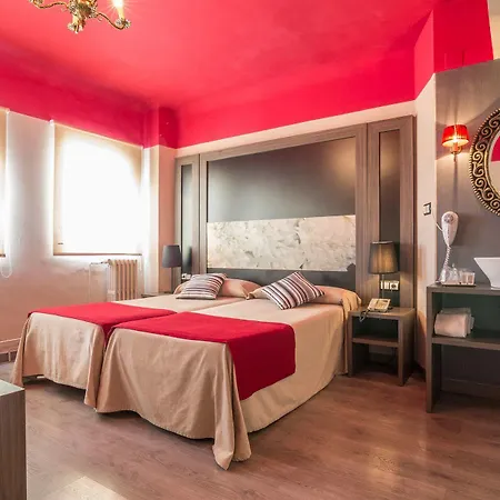 Hotel Sevilla فندق